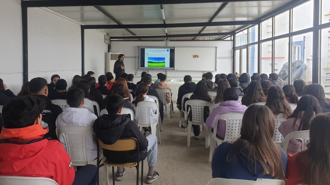 Okulumuzda Tütün ve Madde Bağımlılığı ile ilgili seminer verildi